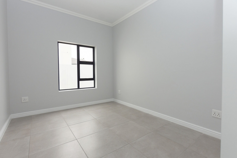 3 Bedroom Property for Sale in Sandy Point Western Cape